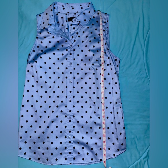 Banana Republic Button-Down Sleeveless Polka Dot Shirt.  Tailored Fit! EUC - Picture 3 of 5